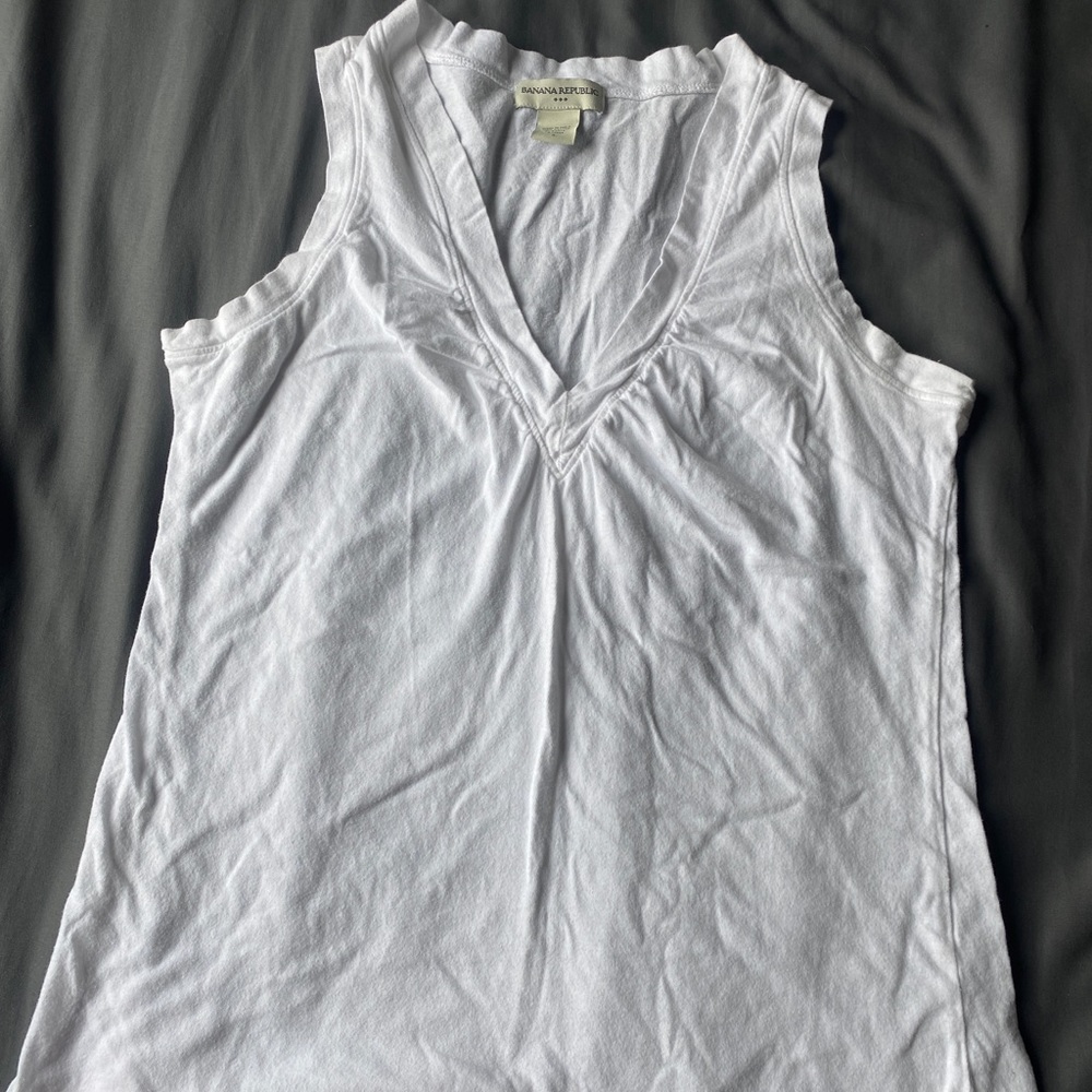 Banana republic white tank top